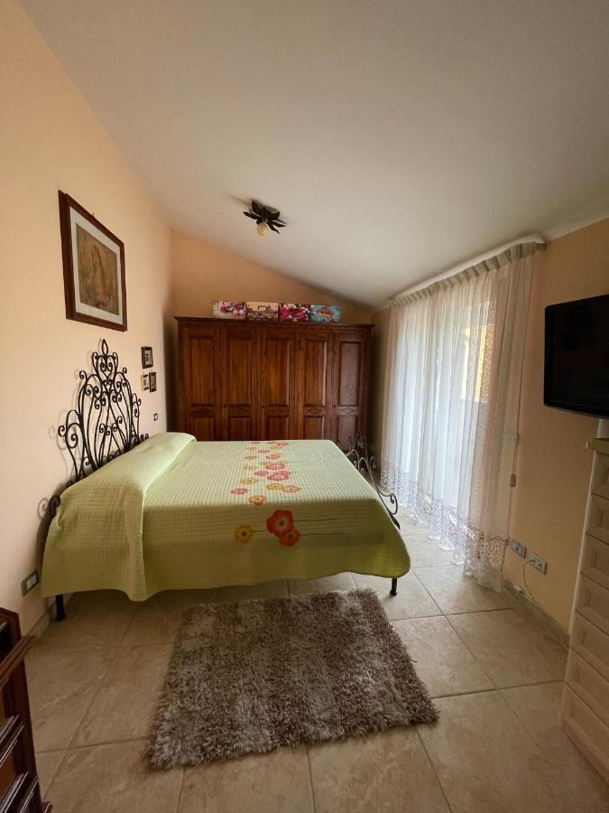 La Casa Di Flora Aeroporto Di Fiumicino Villa Exterior photo